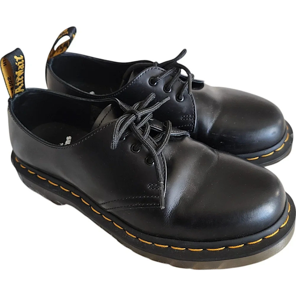 Dr. Martens 1461 3 Eye Oxfords‎ Black Smooth Leather  Women's 7 Men's 6 Iced